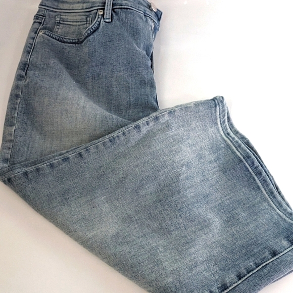 NYDJ Wide Leg Pedal Pusher Jeans .. Size 10 - Picture 6 of 11